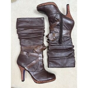 Kenzie Hostess Leather Slouch Boots Embossed Heel Western Boho Y2K‎ Heels 6M